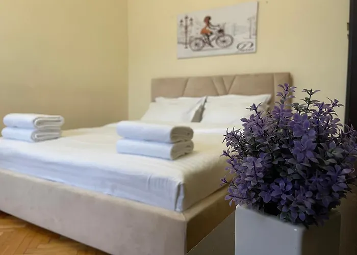 Avangard Park і Apartamento